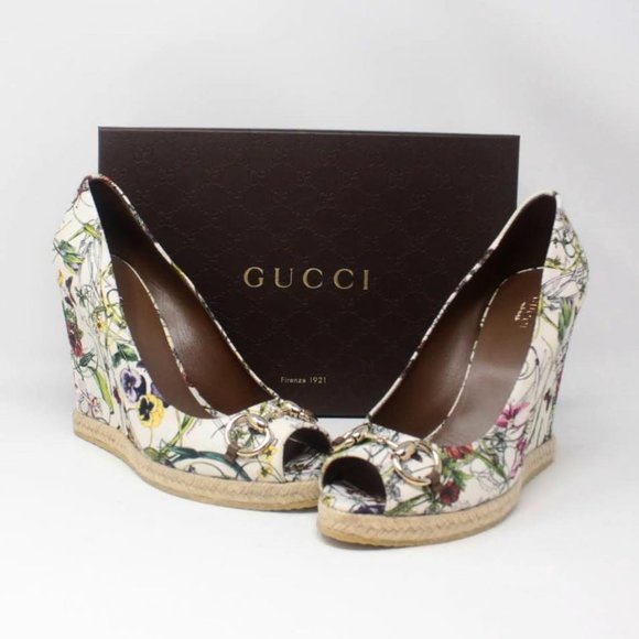 GUCCI White Floral Heels - Picture 1 of 7